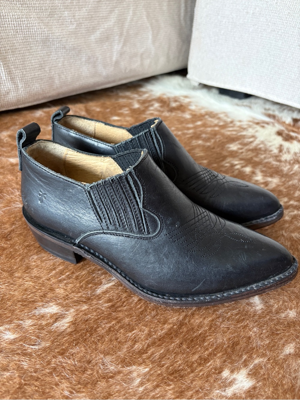FRYE Black Leather Western Ankle Boots “Shooties” Women Size 6
